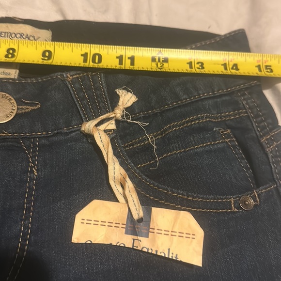 New Democracy Indigo Wash "Ab"solution® Straight Leg Jean size 4 - Picture 3 of 12